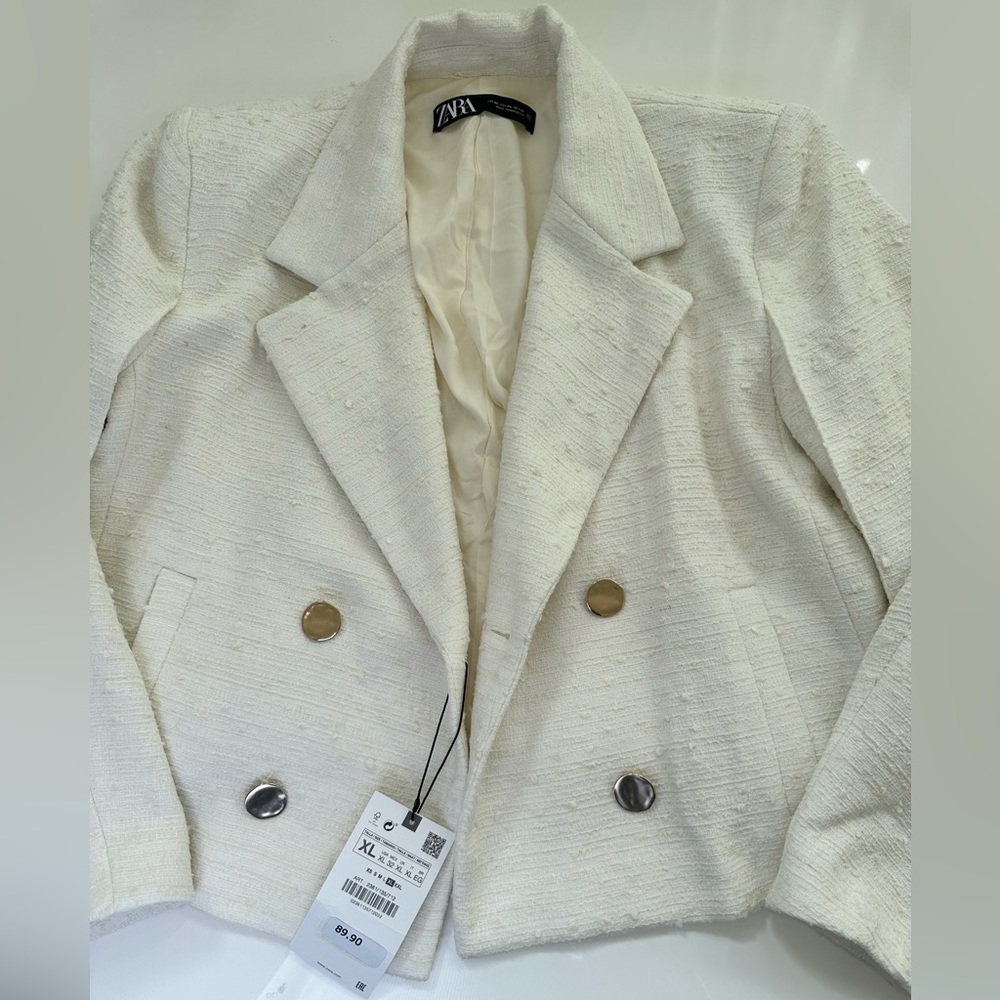 Beige Tweed Cropped Blazer with Gold Button Detailing